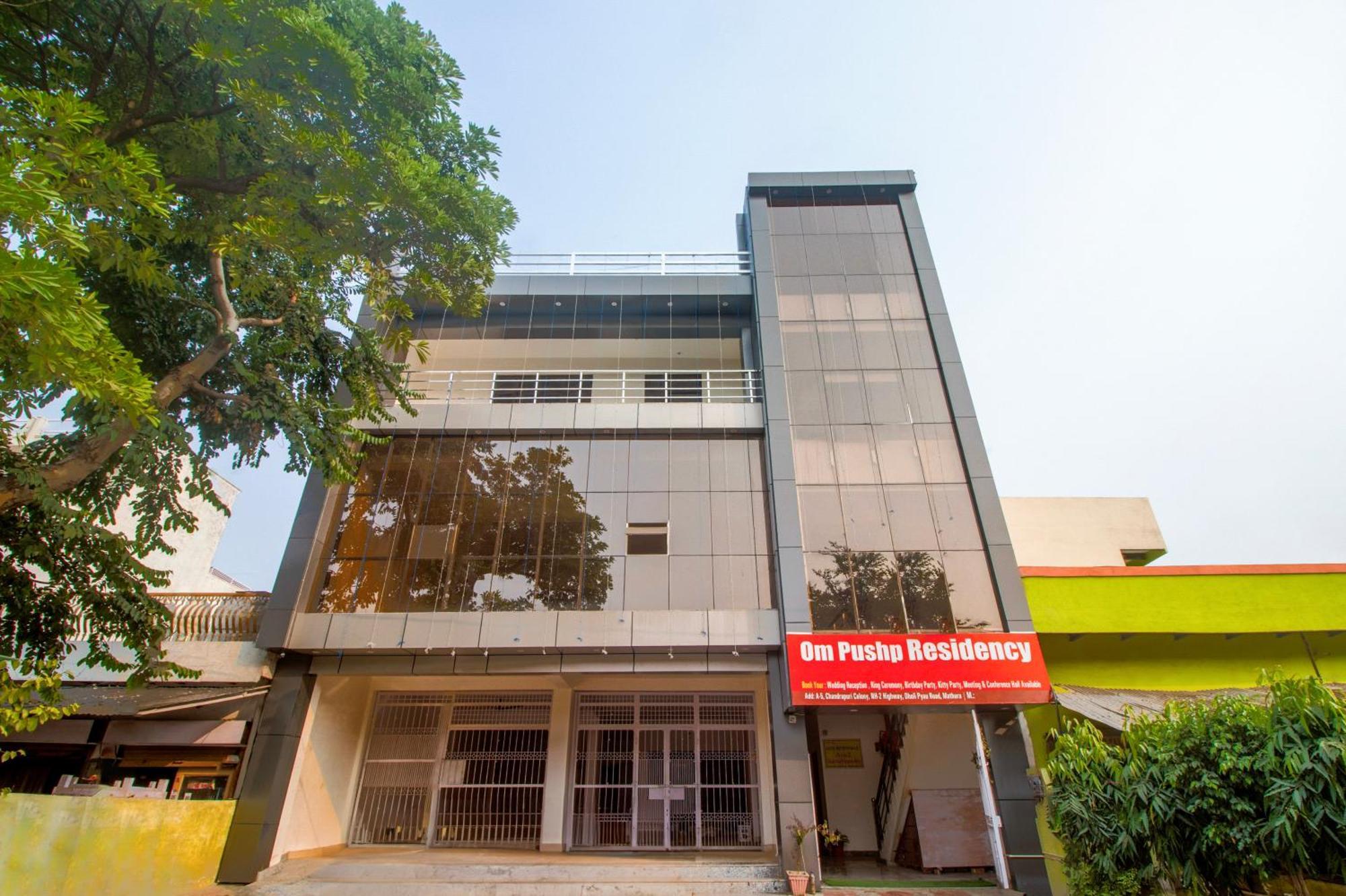 Hotel O Om Pushp Residency Mathura Eksteriør billede