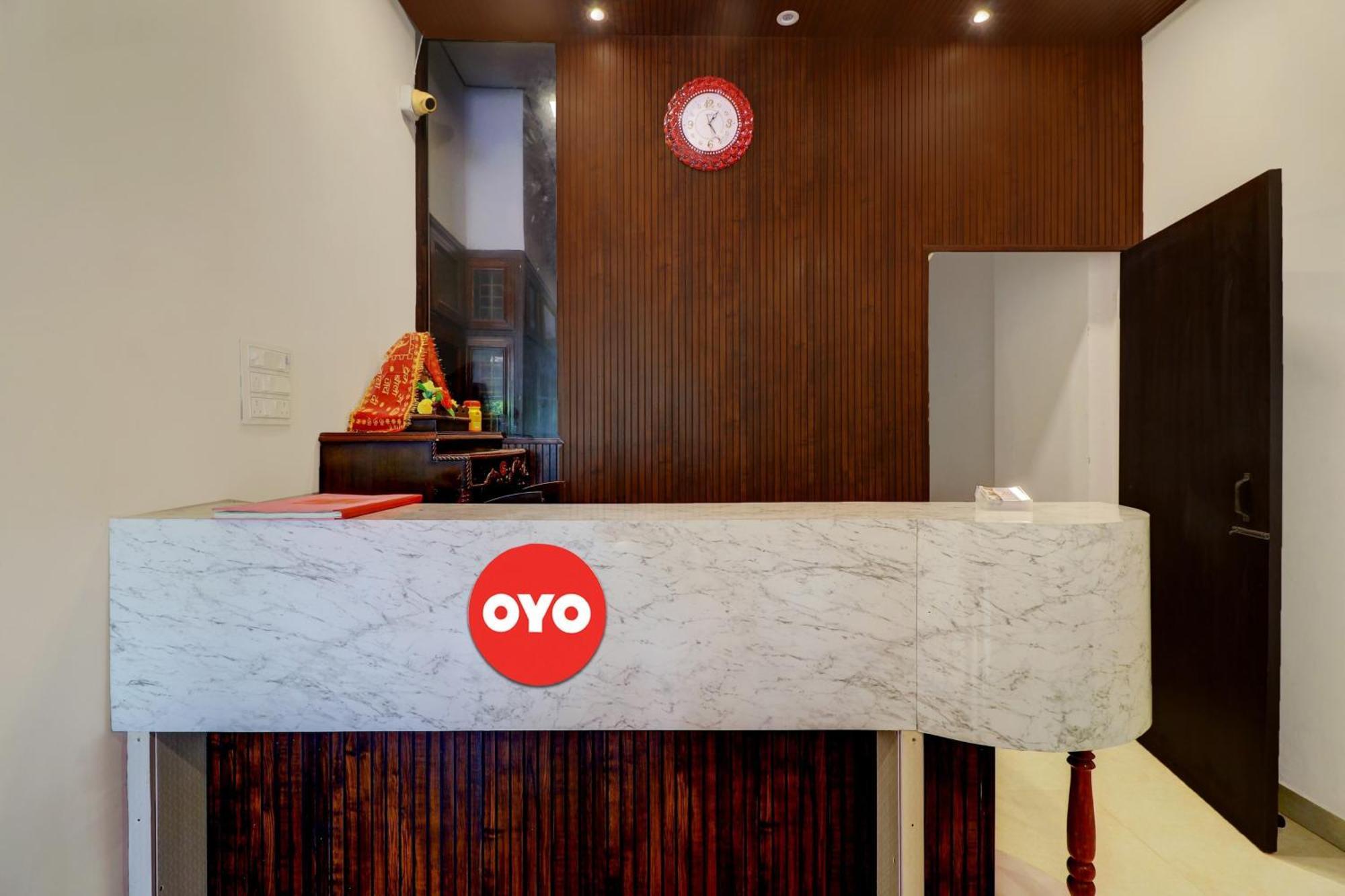 Hotel O Om Pushp Residency Mathura Eksteriør billede