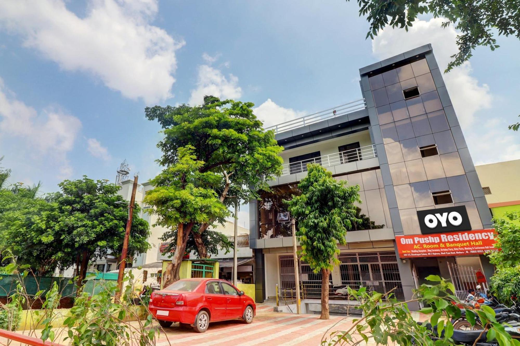 Hotel O Om Pushp Residency Mathura Eksteriør billede